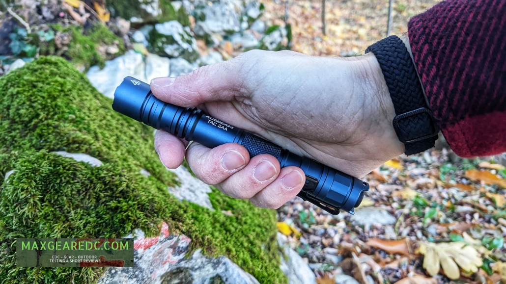 AceBeam_TAC_2AA_Flashlight_Review_maxgearedc.com_EDC_GEAR_OUTDOOR_TESTING_and_SHORT_REVIEWS_17