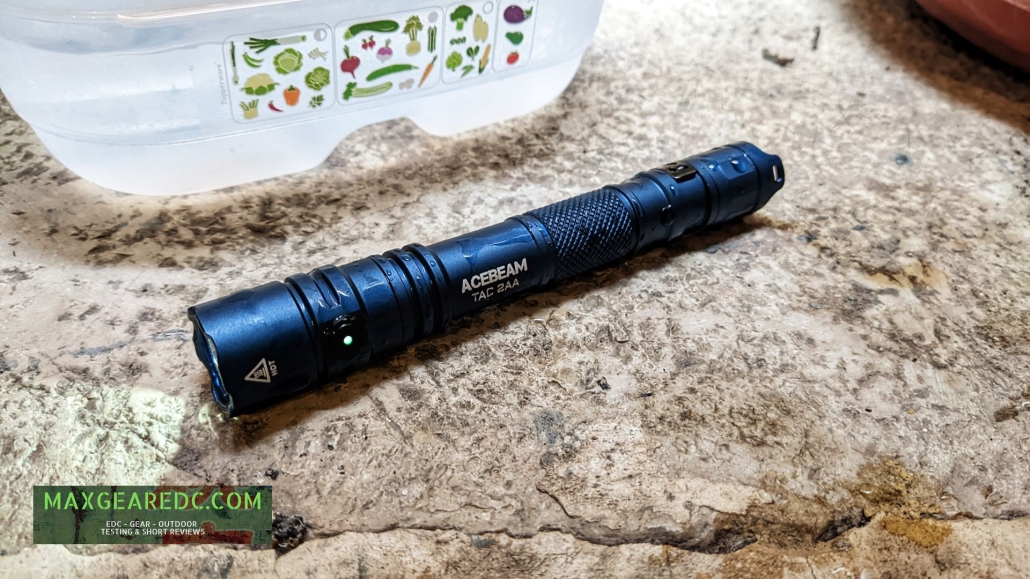 AceBeam_TAC_2AA_Flashlight_Review_maxgearedc.com_EDC_GEAR_OUTDOOR_TESTING_and_SHORT_REVIEWS_25