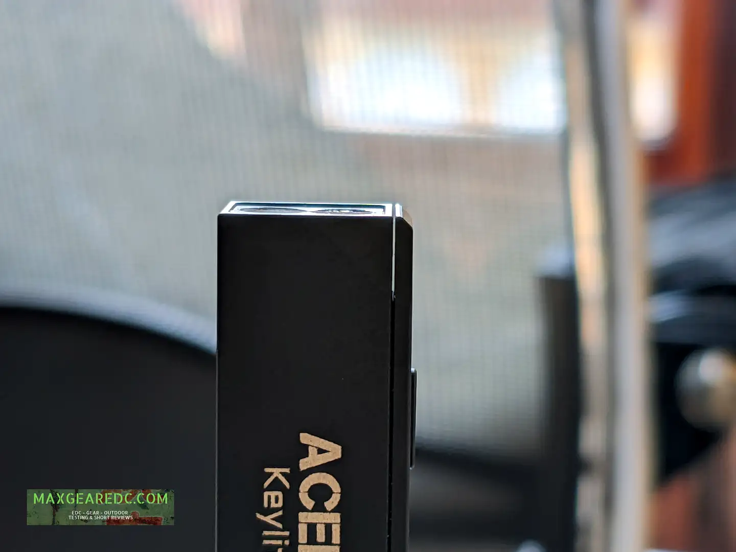 acebeam-keylite-500-flashlight-review-maxgearedc_020